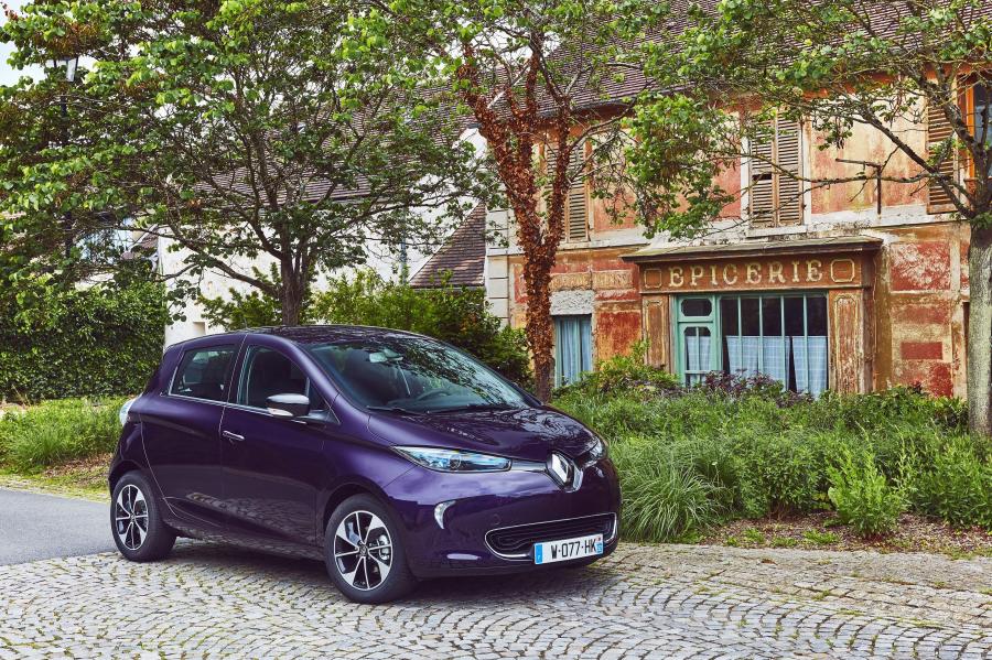  Renault Zoe Z.E. 40 R110 2018 года  (WW) (фото 11 из 28)